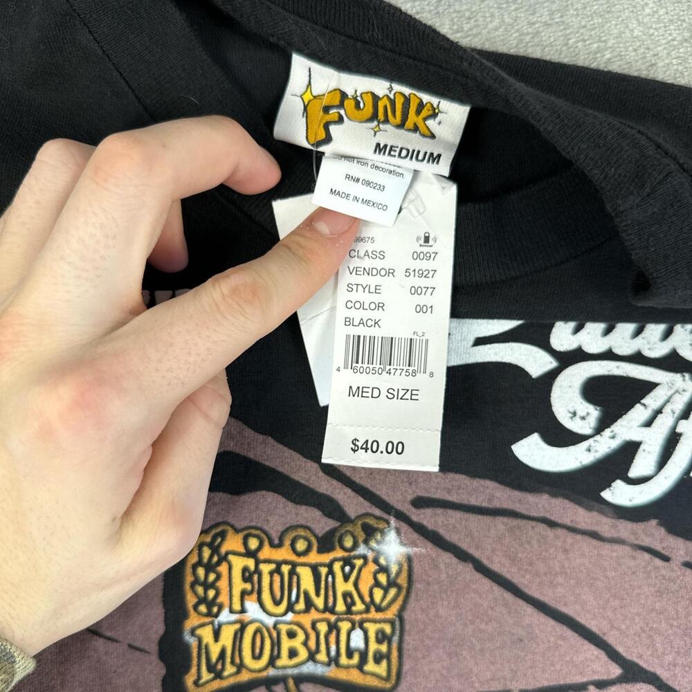 Little Africa Funk Shirt Mens Medium Black Short Sleeve Streetwear Graphic Tee - Picture 7 of 7